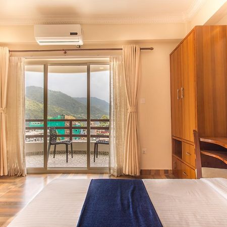 Hotel White Pearl Pokhara Extérieur photo